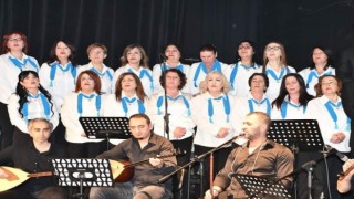 Eskişehir Yunus Emre Kültür Merkezinde dönem sonu konseri