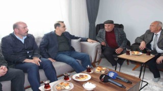 Fatih Dönmez, Seyitgazide doğalgaz kullanan ilk haneyi ziyaret etti