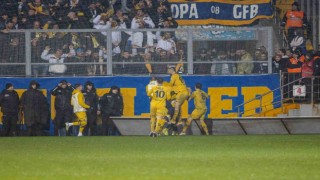 Fenerbahçe, deplasman serisini sürdürdü