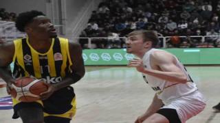 Fenerbahçe, ING Türkiye Kupasında yarı finalde