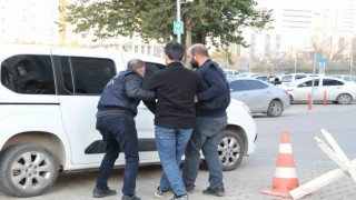 FETÖden aranan ihraç polis memuru Mersinde yakalandı