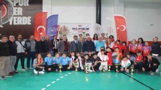 Floor Curling küçükler il birinciliği müsabakaları Köyceğizde yapıldı
