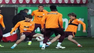Galatasarayda, Derrick Köhn takımla ilk antrenmanına çıktı