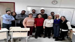 GAÜN Yabancı Diller Yüksekokulunda mesleki gelişim programı başarıyla tamamlandı