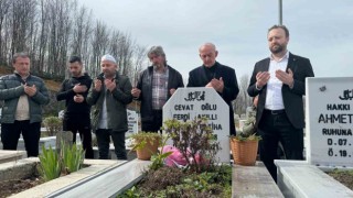 Gazeteci Ferdi Akıllı mezarı başında anıldı