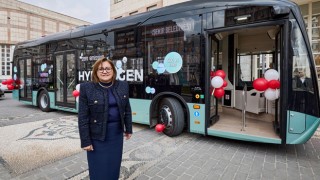 Gaziantep'te Türkiye'nin İlk Hidrojenli Otobüsü Tanıtıldı