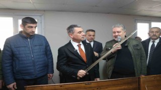 Gölbaşı Belediye Başkanı Şimşekten Kabe Örtüleri ve Kabe Yolunda Mukaddes Emanetler sergisine ziyaret