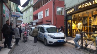 Haber alınamayan yaşlı adam evinde ölü bulundu