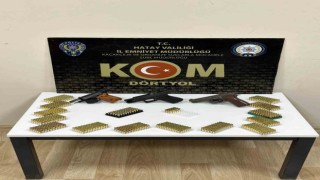 Hatayda kaçakçılıkla mücadele: Ruhsatsız silah ve fişek ele geçirildi