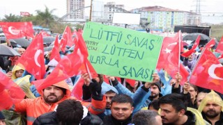 Hataylılar Lütfü Savaşa destek için CHP il başkanlığında bir araya geldi