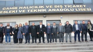 Hem eğitim, hem üretim