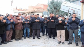 Hisarcıkta 48 kişilik umre kafilesi dualarla uğurlandı
