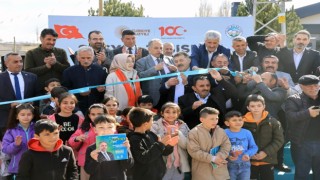 “Hizmet sınırı olmayan başkanımızla gurur duyuyoruz”