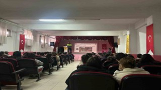 Iğdırda öğrencilere trafik bilgilendirmesi