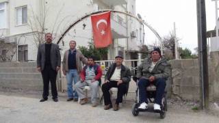 İlk Türk astronot Alper Gezeravcıyı akrabaları merak ve sevinçle bekliyor