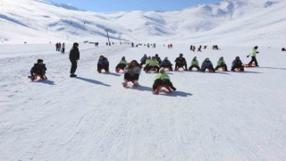 İpekyolu Belediyesinden öğrencilere anlamlı jest