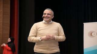 İsrailin Gazzeye saldırılarına değinen Bekir Develi: Hiçbir şey yapamıyorsak boykota devam edelim