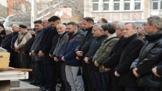 İstiklal Mahallesi Muhtarı son yolculuğuna uğurlandı