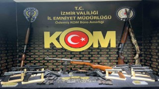 İzmirde ruhsatsız silah operasyonu: 5 gözaltı