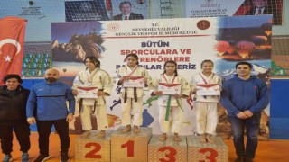Judocular Sivasa 6 madalya ile döndü