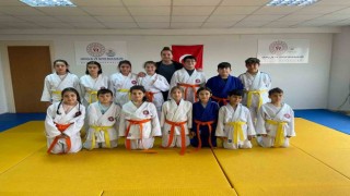 Judoda tüm hünerlerini sergilediler
