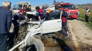 Kadirli - Adana Karayolu'nda Kaza: 2 Yaralı