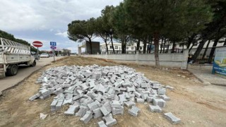 Karacasu İlçe Devlet Hastanesinin yolları yapılıyor