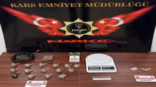 Karsta uyuşturucu ele geçirildi