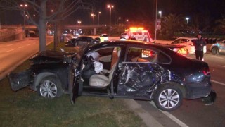 Kartal sahil yolunda iki otomobil çarpıştı: 4 yaralı