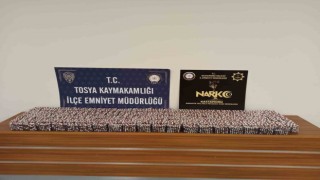 Kastamonuda binlerce sentetik ecza hapı ele geçirildi:2 gözaltı