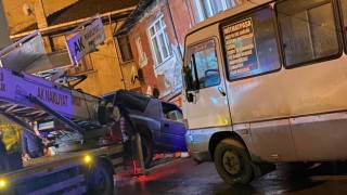 Kayan cip evin önüne düştü