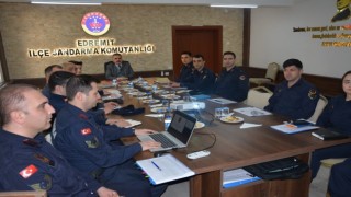 Kaymakam Odabaş, İlçe Jandarma Komutanlığını ziyaret edip brifing aldı