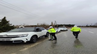Kırklarelinde trafik denetimi: 17 araç trafikten men edildi