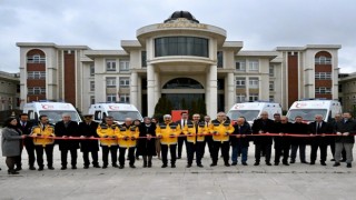 Kocaelide hizmete giren 4 yeni ambulansla sayı 90a ulaştı