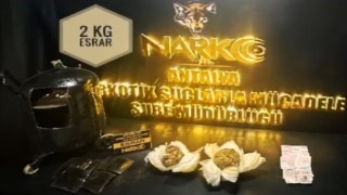 Köpük basınç makinesi içinden esrar çıktı