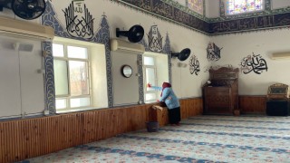 Körfezde ibadethaneler Ramazan ayına hazırlanıyor