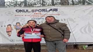 Körfezli Melek kros şampiyonasında Türkiye 2ncisi oldu