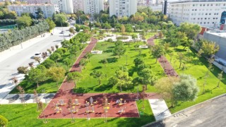 Küçükçekmecenin çehresi, yeni parklar ve yeşil alanlarla güzelleşiyor