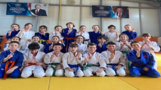 Küçükler Judoda Yarıştı