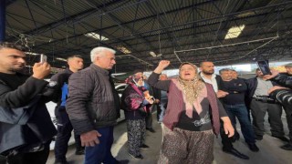 Kumlucada pazar esnafı ile zabıta arasında tartışma çıktı