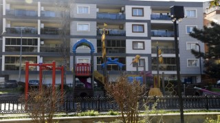 Kuşadası Belediyesi parkları güvenlik kamerası ile donatıyor