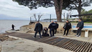 Kuşadasında 3 düzensiz göçmen ile 2 organizatör yakalandı