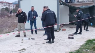 Kütahyada bıçaklı-silahlı kavga: 2 yaralı