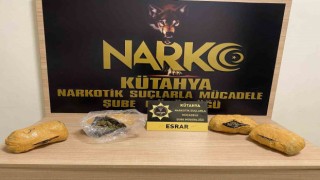 Kütahyada çantasında esrar ele geçirilen şahıs tutuklandı