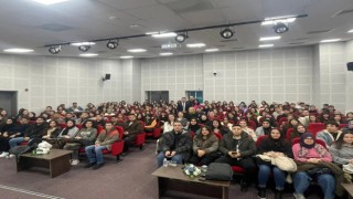 Kütahyada İş arama becerileri konferansı