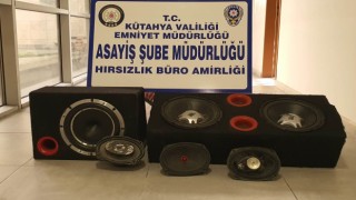 Kütahyada otodan hırsızlık zanlısı 2 kişi yakalandı