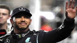 Lewis Hamilton, Ferrari ile anlaştı