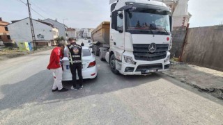 Makas atarak seyreden hafriyat kamyonu sürücüsüne ceza yağdı