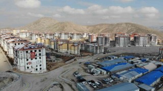 Malatyada afetin izleri siliniyor