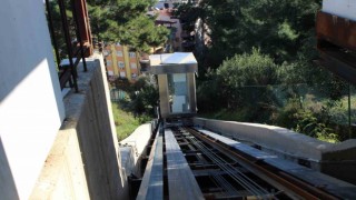 Manavgat Türkbeleninde panoramik asansörler tamir ediliyor